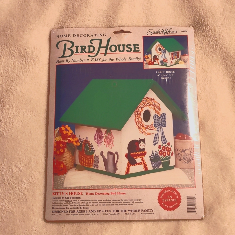 Simply Wood Bird House 04004